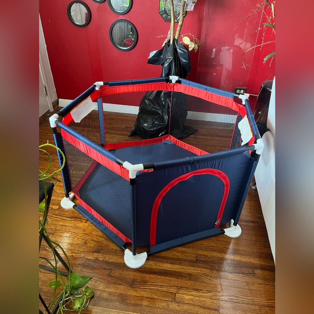 Playpen